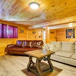 Lakefront Cabin With Hot Tub 6 Mi To Ski Resort!